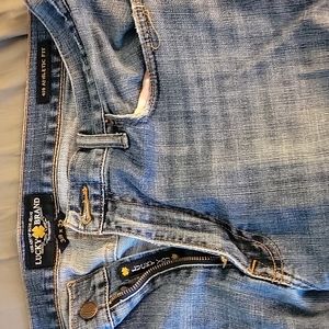 Lucky Brand Blue Jeans 410 athletic fit 38x32